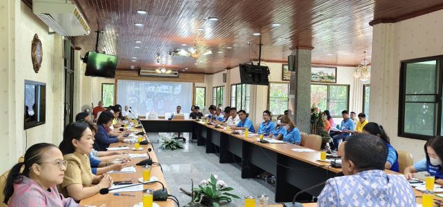 ประชุมคณะกรรมการฝ่ายดำเนินงานฯ โครงการปลูกฝังศีลธรรม คุณธรรมแก่เด็กและเยาวชนอำเภอด่านมะขามเตี้ย