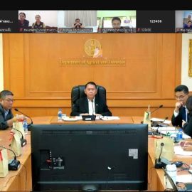 ร่วมประชุมการช่วยเหลือเกษตรกรลูกหนี้โครงการแผนฟื้นฟูการเกษตร (ผกก.) และโครงการปรับโครงสร้างและระบบการผลิตการเกษตร (คปร.) ครั้งที่ 2/2568 ผ่านระบบออนไลน์ (Zoom meeting)
