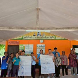 การจัดอบรมถ่ายทอดความรู้เพื่อพัฒนาสมรรถนะเกษตรกรให้เป็น Smart Farmer ครั้งที่ 2 ณ ศาลาอเนกประสงค์ หมู่ 1 ตำบลจรเข้เผือก อำเภอด่านมะขามเตี้ย จังหวัดกาญจนบุรี