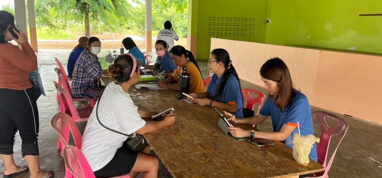 วันที่ 13 กันยายน 2567 ดำเนินการรับขึ้นทะเบียนและปรับปรุงข้อมูลทะเบียนเกษตรกรผู้ปลูกข้าวนาปี ในพื้นที่หมู่ที่ 2, 3, 8 และหมู่ 14 ตำบลพระแท่น