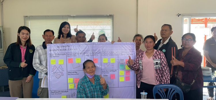 วันที่ 21 มกราคม 2568 จัดอบรมโครงการส่งเสริมและพัฒนาผู้ประกอบการวิสาหกิจชุมชน กิจกรรมพัฒนาทักษะกรรมการบริหารกิจการวิสาหกิจชุมชนระดับปานกลางเป็นดี ณ ที่ตั้งวิสาหกิจชุมชนท่าข้าวแสนตอ หมู่ 8